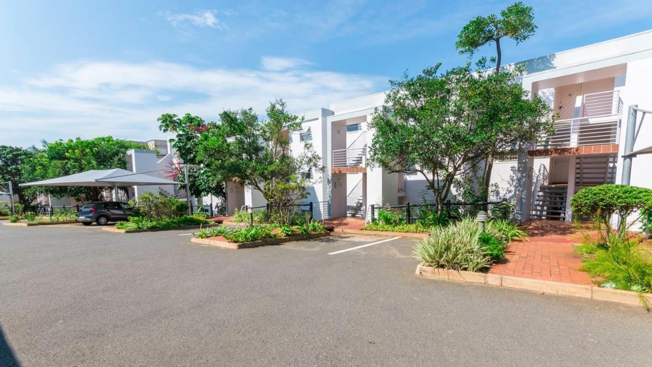 Ocean Breeze At 92 Chaka Cove Apartment Ballito Exterior photo
