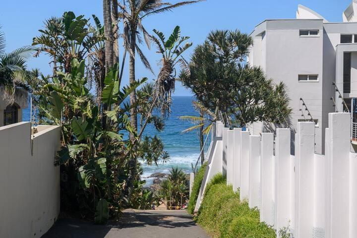 Ocean Breeze At 92 Chaka Cove Apartment Ballito Exterior photo